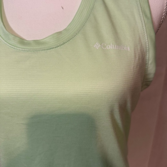 Columbia Women's Mint Green Sleeveless Top - Picture 7 of 13
